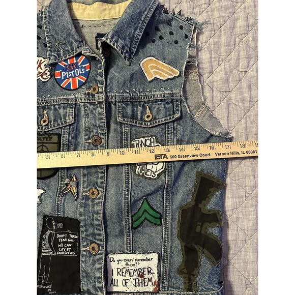 Jean Jacket Vest Rock Punk Patches L Denim Gap Studded Handmade Band Concert - Picture 5 of 11